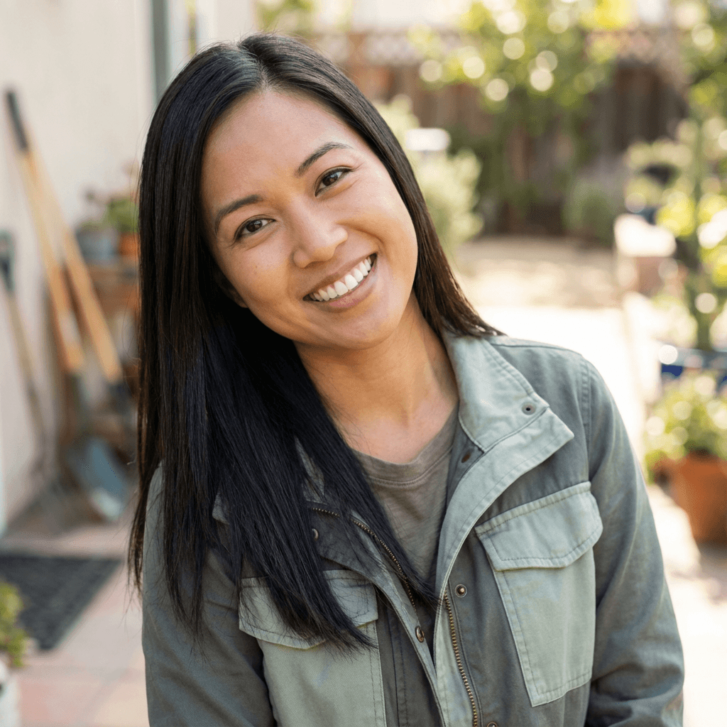 Jessica Tran, office manager in her 30s